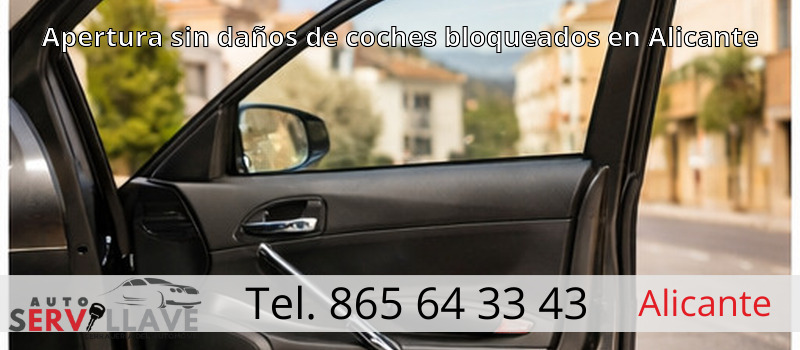 Apertura sin daños de coches bloqueados en Alicante